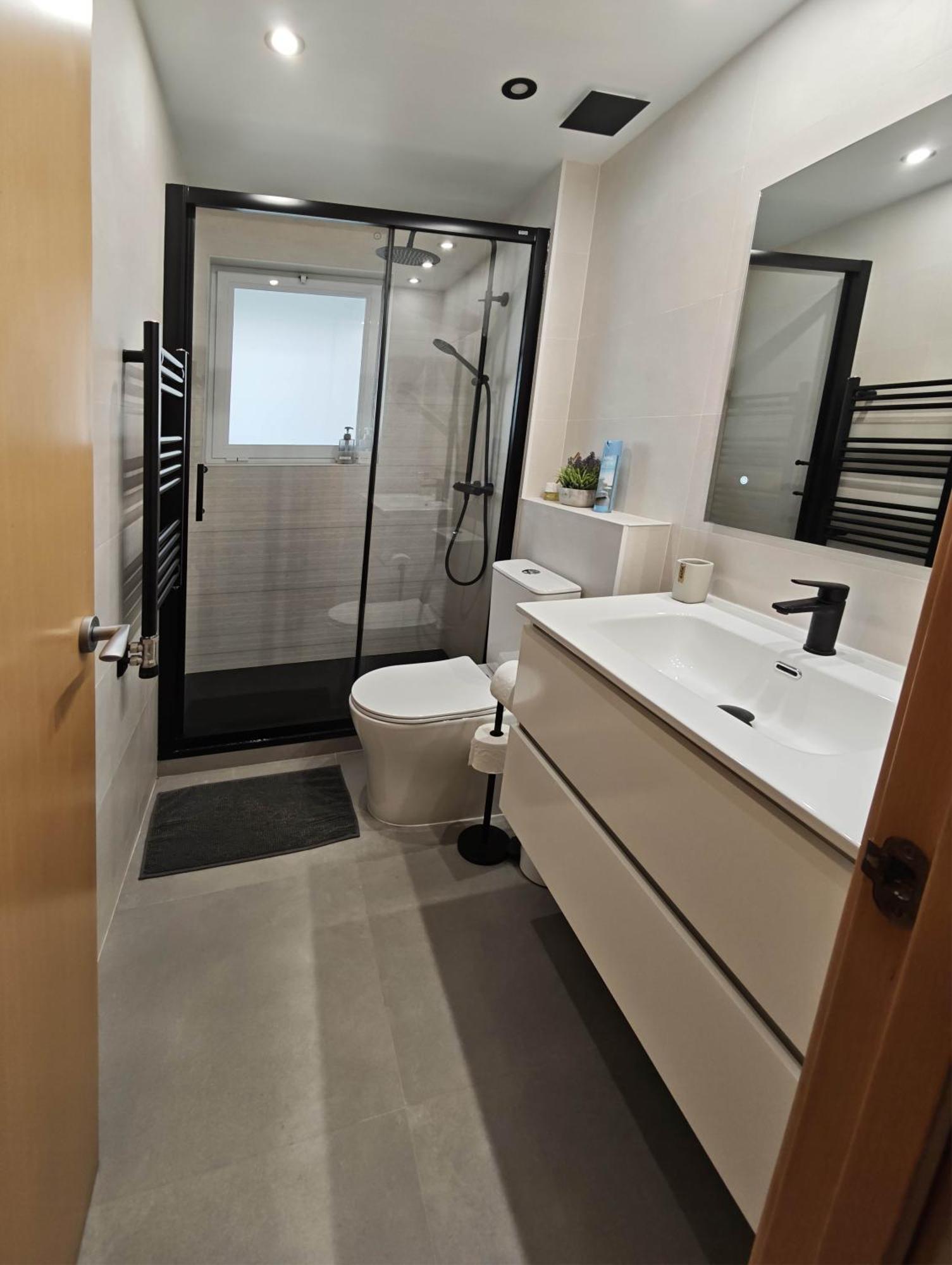 קסטלדפלס Apartamento Playa Con Piscina Parking Y 2 Habitac מראה חיצוני תמונה